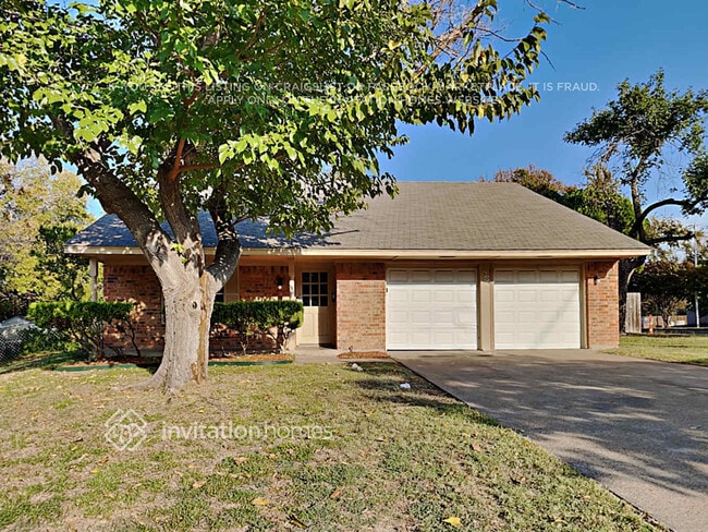 property at 506 Willow Cir