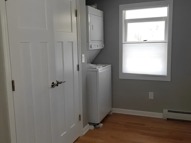 42 South St, Unit 2 in Madison, NJ - Building Photo - Building Photo