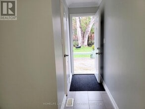 32 Van Horne Ave in Toronto, ON - Building Photo - Building Photo