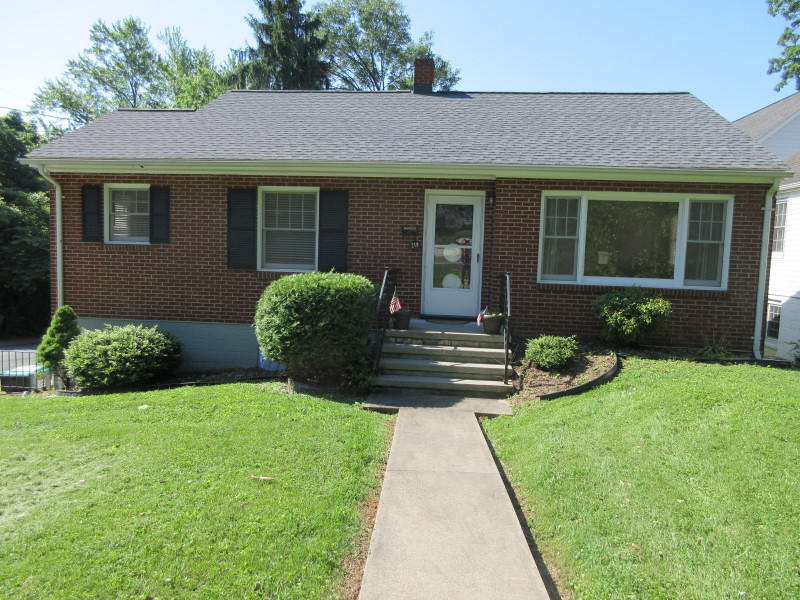 219 Shamrock Rd, Unit B in Charlottesville, VA - Building Photo