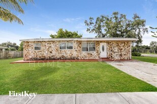 4200 SW 18th St in Fort Lauderdale, FL - Building Photo