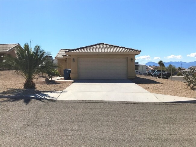 property at 220 Geronimo Blvd