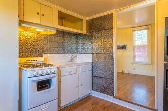 461 Reeside Ave in Monterey, CA - Building Photo - Building Photo