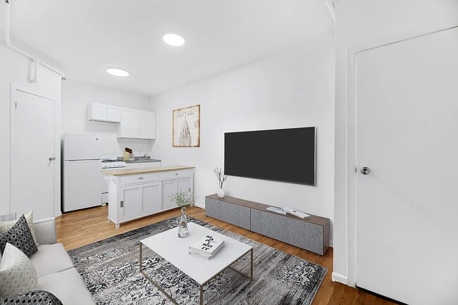 247 W 63rd St, Unit 1F