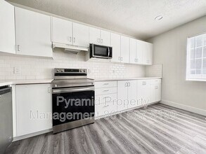 3183 S 945 E in Millcreek, UT - Building Photo - Building Photo