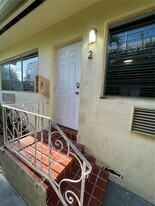 620 Jefferson Ave in Miami Beach, FL - Building Photo