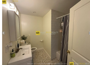1714 Beacon St, Unit 12-1 in Brookline, MA - Building Photo - Building Photo