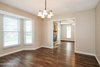 2158 Center Way in Middleburg, FL - Building Photo - Building Photo