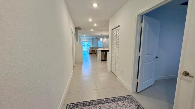 6731 Windwood Wy in Port St. Lucie, FL - Building Photo - Building Photo