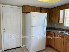 726 Zella Ln in Lakeland, FL - Building Photo - Building Photo