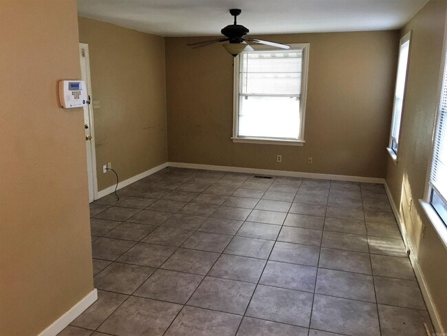 property at 1601 S Pierce St