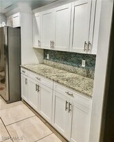 1213 SE 21st Ave in Cape Coral, FL - Building Photo