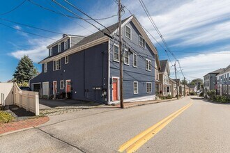 279 Marcy St in Portsmouth, NH - Building Photo - Building Photo