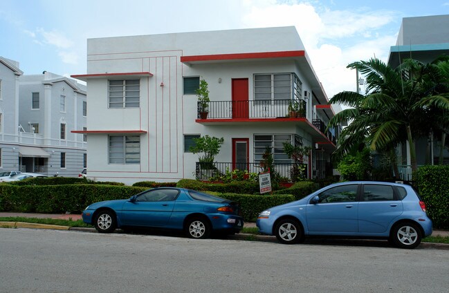 1300 Euclid Ave in Miami Beach, FL - Foto de edificio - Building Photo