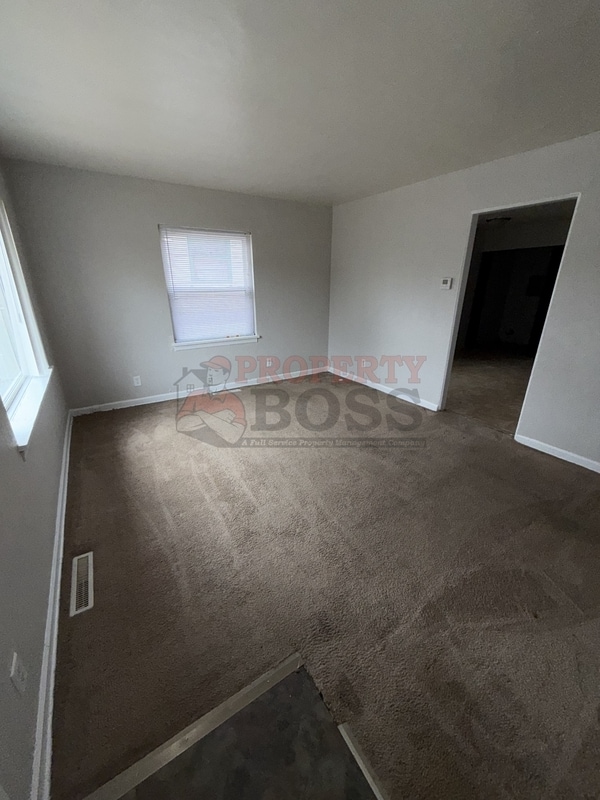 816 E 35th Ct in Gary, IN - Building Photo - Building Photo