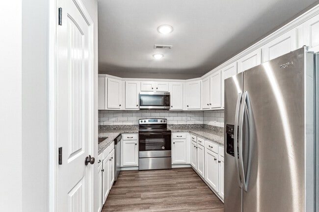 West Fork Crossings in Clarksville, TN - Foto de edificio - Building Photo