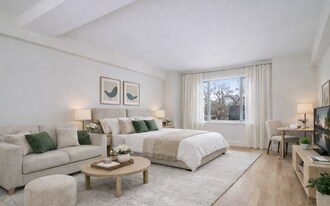 110 Central Park S in New York, NY - Building Photo