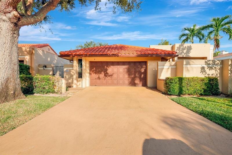 6810 Allegre Ct in Boca Raton, FL - Building Photo