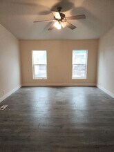 30160 Santiam Hwy in Lebanon, OR - Building Photo - Building Photo