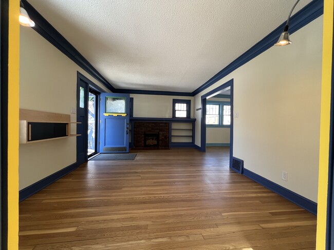 5101 Grand Ave in Kansas City, MO - Foto de edificio - Building Photo