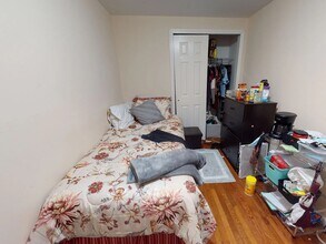 623 S 42nd St in Philadelphia, PA - Building Photo - Building Photo