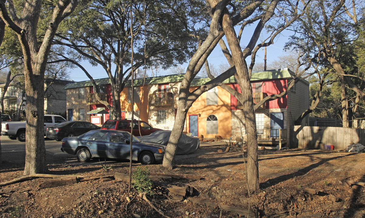 1912 Lightsey Rd in Austin, TX - Foto de edificio