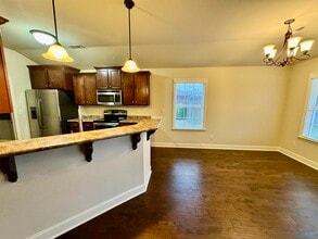 102 Silvermoon Ln in Huntsville, AL - Building Photo - Building Photo