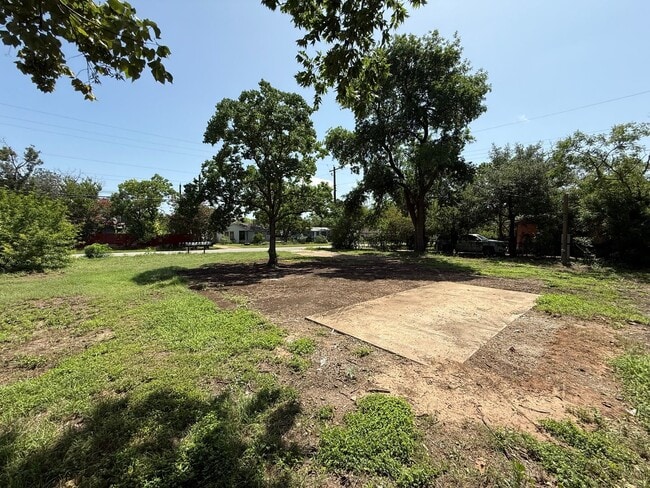 property at 305-401 Chaparral Rd