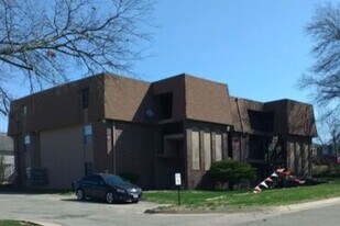 3714 SW 29th Terrace, Unit 25 East