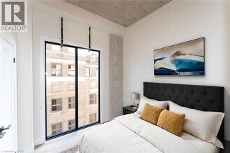 169 James St S in Hamilton, ON - Building Photo - Building Photo