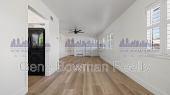 3432 E Plaza Blvd in National City, CA - Building Photo