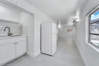 3625 W 13th Ave in Hialeah, FL - Building Photo - Building Photo