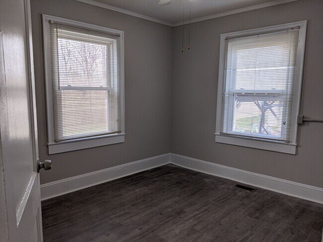 611 Blacksnake Rd in Stanley, NC - Building Photo - Building Photo