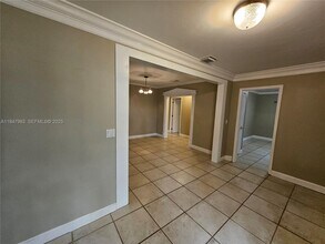 38 SW 6th St in Dania Beach, FL - Building Photo - Building Photo