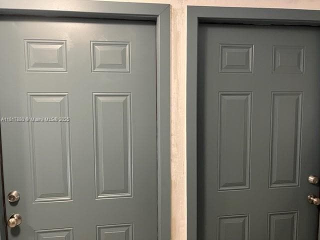 939 Magnolia Dr in West Palm Beach, FL - Building Photo - Building Photo