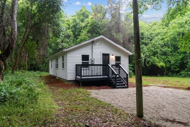 602 Ross Rd in Lillington, NC - Building Photo - Building Photo