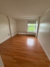 15 West St, Unit 4 in Cambridge, MA - Building Photo - Building Photo