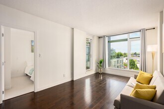 4083 Cambie St in Vancouver, BC - Building Photo - Building Photo