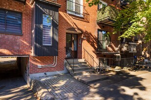 4570-4580 Rue Saint-Dominique in Montréal, QC - Building Photo