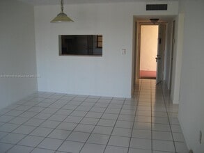 10855 SW 112th Ave in Miami, FL - Building Photo - Building Photo