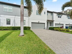 2723 S Ysabella Ave in Tampa, FL - Building Photo - Building Photo