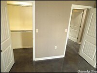 306 Barnes St photo'