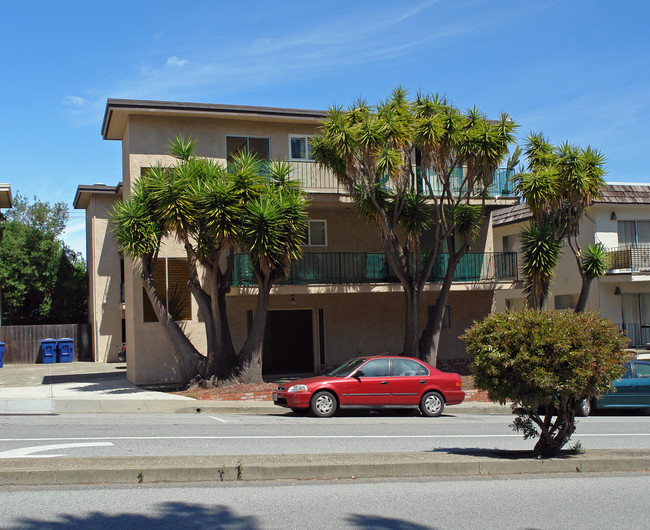 508 Richmond Dr in Millbrae, CA - Building Photo - Building Photo