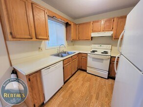 323 Mountain Aire Ln in Boone, NC - Building Photo - Building Photo