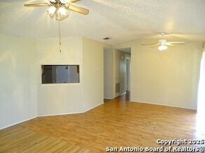5931 Sunrise Vlg in San Antonio, TX - Building Photo - Building Photo