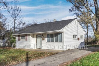 2416 Dawnlight Ave in Columbus, OH - Building Photo - Building Photo