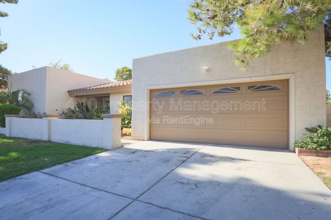 951 E Leeward Ln in Tempe, AZ - Building Photo - Building Photo