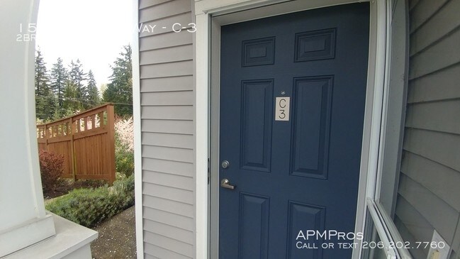15720 Manor Way-Unit -C-3 in Lynnwood, WA - Building Photo - Building Photo