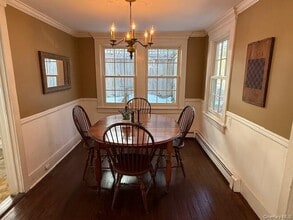 225 Christian Ave in Stony Brook, NY - Building Photo - Building Photo