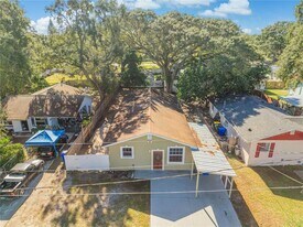 908 Van Lieu St in Kissimmee, FL - Building Photo